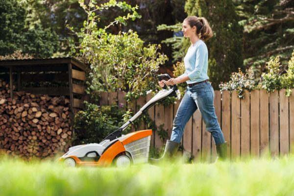 Cortacésped STIHL - RMA 339 C (sin batería ni cargador) - Imagen 2